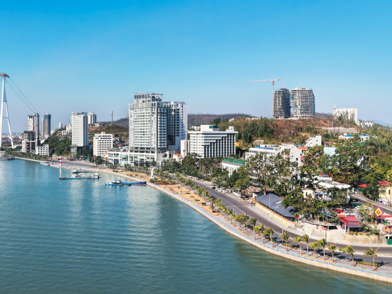 Ha Long vacation in March